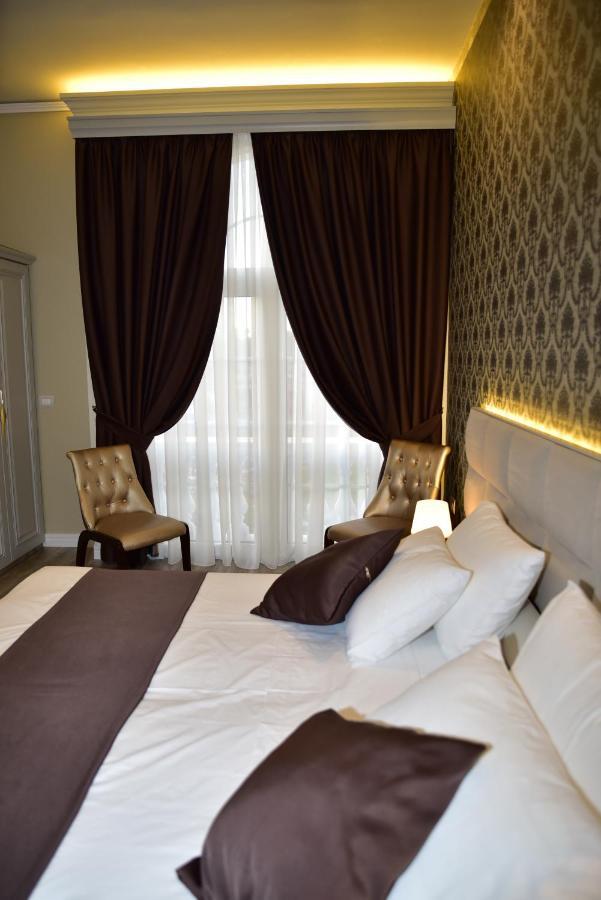 The King Hotell Bërxull