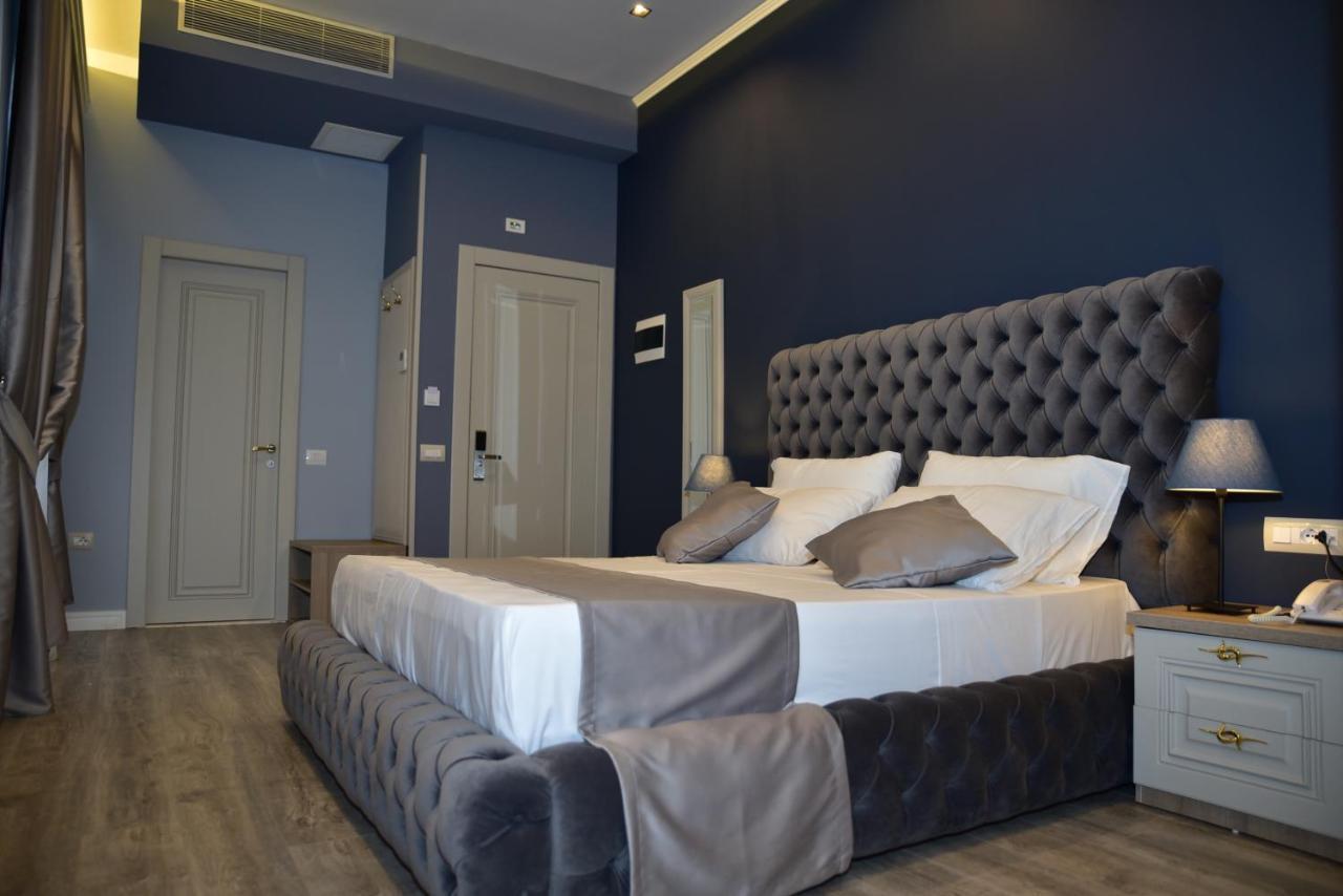 The King 4* Tiranë